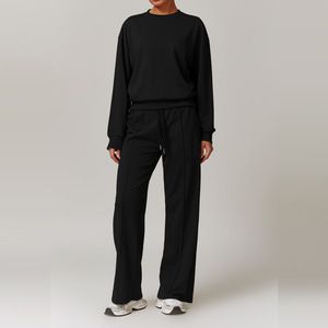 Nouvel <span class=keywords><strong>ensemble</strong></span> de survêtement personnalisé pour <span class=keywords><strong>femme</strong></span> : sweat à capuche, pantalon de <span class=keywords><strong>jogging</strong></span> taille haute et haut de yoga à manches longues - Product Image 4