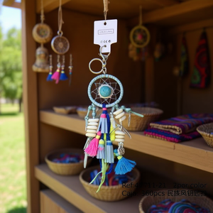 Portachiavi in stile etnico con acchiappasogni e nappa colorata, per borsa o auto, 2 pezzi per colore - Product Image 3