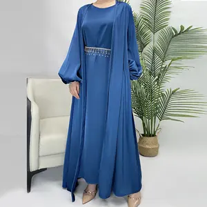 NEUES Eid Dubai türkisches islamisches elegantes bescheidenes kundenspezifisches damen-muslimkleid Abaya Kaftan Diamant-Kristall-Tassel Satin offenes Abaya-Set