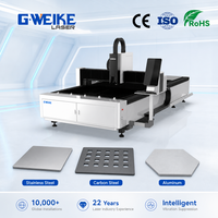 Machine de découpe laser à fibre automatique économique pour acier inoxydable 1500x3000mm, machine de découpe CNC de métaux haute précision refroidie par eau