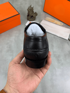 Zapatos Oxford de Piel de Vacuno de Grano Entero con Entresuela de Goma/Látex para Todas las Estaciones, Suela de Goma y Forro de Tela, Espuma - Product Image 6