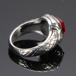 Anillo de hombre con diseño de serpiente, bisel de cristal rojo, acero inoxidable, joyería de moda, regalo - Product Image 4