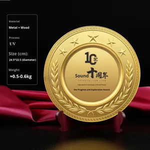 Medaglia Personalizzata in Legno e Metallo, Trofeo per Pensionamento, Onorificenza per Insegnanti, Regalo per Anniversario, Commemorazione Professionale - Product Image 5