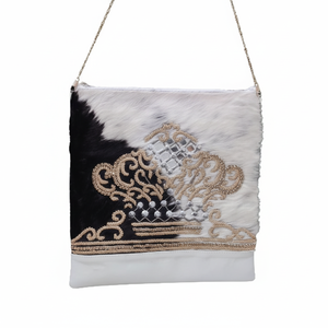 Vente en gros de pochettes en toile perlées de luxe pour femmes gourou Kirpa exporte pour mariages - Product Image 1