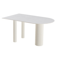 Minimalistischer Weißer Ovaler Esstisch mit Gerillter Zylindrischer Säulenbasis für Moderne Küche und Esszimmer
