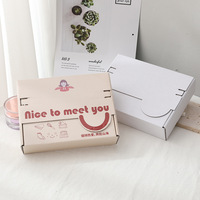 Cajas de envío rígidas corrugadas personalizadas de alta calidad, recubiertas de UV con estampado en relieve, características de laminación mate, caja de papel