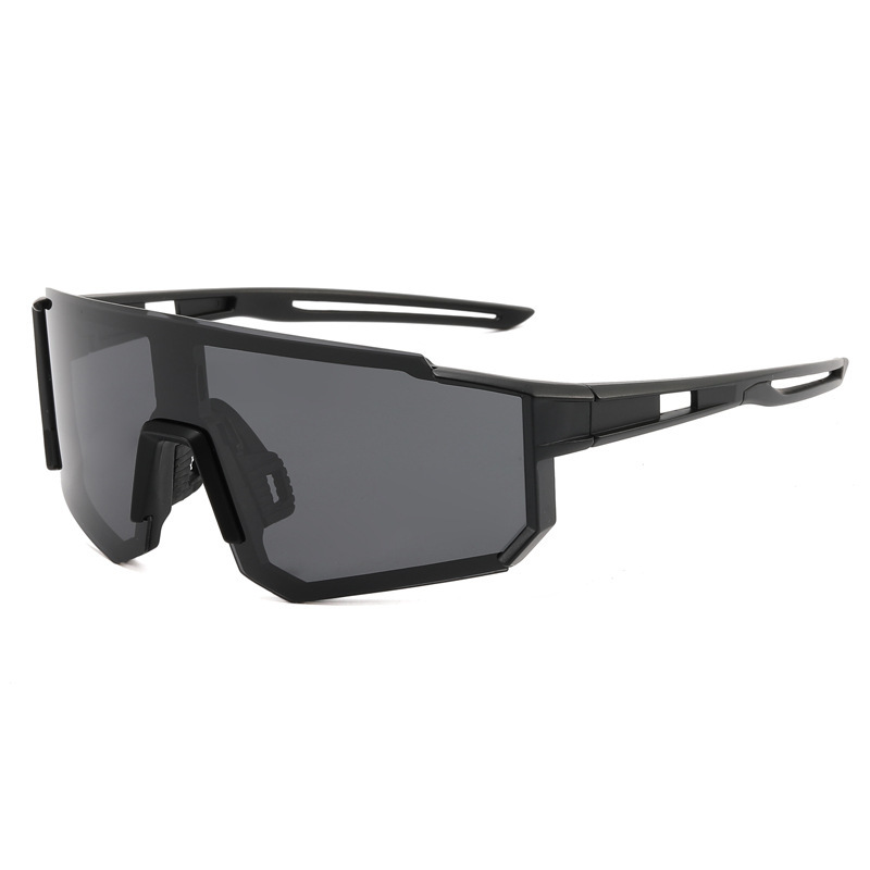 9927 arena negra con escamas grises