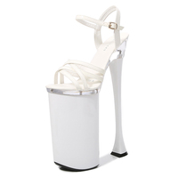 2024 Designer marque caoutchouc bas talons hauts Sexy Stiletto sandales pour femmes 26cm tendance de la mode