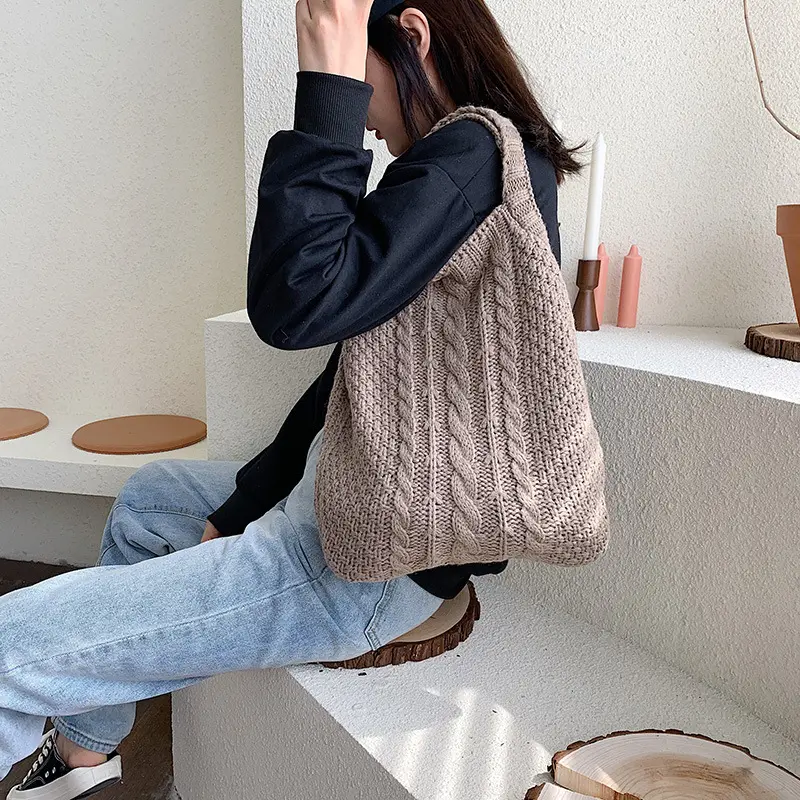Japan and South Korea Fashion Handbags Women Knitted Shopping Bag Weave Shoulder Bags Casual Wool Totes Bag