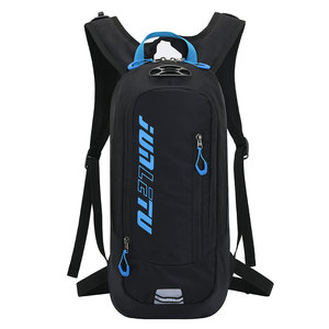Nueva <span class=keywords><strong>mochila</strong></span> para bicicleta <span class=keywords><strong>MTB</strong></span> de 10L con tiras reflectoras nocturnas diseño de correa para casco deportes al aire libre ciclismo correr mochilas bolsa de <span class=keywords><strong>agua</strong></span> - Product Image 1