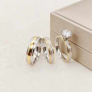 Fedi Nuziali per Lui e Lei, Set di Anelli per Coppie, Bicolore Satinato, Placcato Oro 18k, Anello di Fidanzamento in Acciaio Inossidabile per Donne - Product Image 5