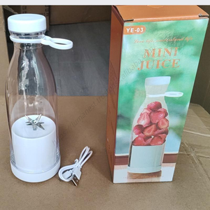 Vente en gros DD1554 Mini-bouteille à jus portable à 6 lames, presse-agrumes USB domestique, mixeur sans fil rechargeable pour fruits - Product Image 5