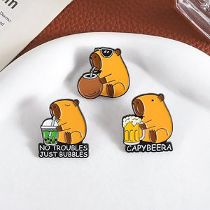 Pins de Esmalte de Capibara Adorables, Broches Metálicos Divertidos de Animales, Pin de Solapa de Capibara Sin Problemas Solo Burbujas, Venta al por Mayor - Product Image 2
