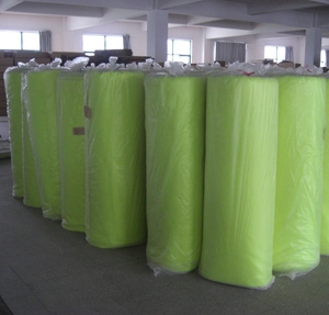 Rouleaux <span class=keywords><strong>de</strong></span> feutre aiguilleté en tissu non tissé respirant et imperméable, couleur personnalisée, prix usine abordable, pour balles <span class=keywords><strong>de</strong></span> tennis - Product Image 1