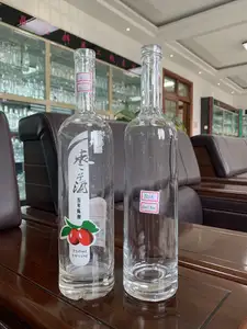 Botol Kaca untuk Minuman Beralkohol 1Liter, Botol Kaca Kosong Lebar Mulut Lebar Transparan untuk Rum Gin Vodka dengan Gabus 70cl