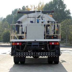 Camión Asfaltador Shacman 4x2, Máquina para Asfolar Carreteras, Camión Distribuidor de Asfalto y Betún de 10m³ en Venta - Product Image 6