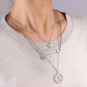 Collier superposé tendance pour femme, chaîne de clavicule multicouche, pendentif cœur en argent tibétain, design géométrique, style branché - Product Image 4
