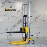 Chariot élévateur manuel à plateforme personnalisée WEMALiFT Light Stacker avec hauteur de fourche abaissée de 90 mm