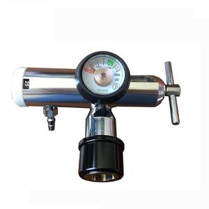 Régulateur de pression d'oxygène CGA 870 EMS avec connecteur <span class=keywords><strong>Heyer</strong></span>, corps en aluminium, intérieur en laiton, 0-25 LPM - Product Image 2