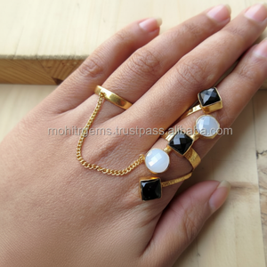 Anillos de Piedras Preciosas de Cristal Blanco y Negro con Engaste Estilo Gitano, Talla Ajustable, Aleación de Latón, Joyería de Moda para Bodas y Fiestas Infantiles - Product Image 1