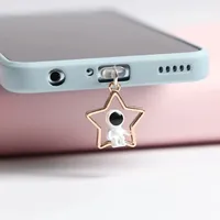 Charme anti-poussière pour port de charge, adorable bouchon anti-poussière, kawaii, prise USB type C pour iPhone, bouchon de protection pour prise jack d'écouteurs, pendentif