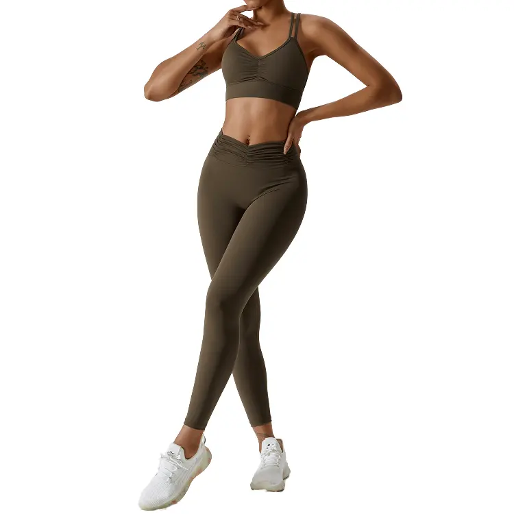 Tuta sportiva con logo personalizzato palestra Casual corsa nuda sensazione Skinny Yoga set di allenamento Fitness per le donne