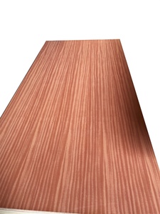 Madera contrachapada de chapa de sapelli africana, grado AAA de 5,2mm para el mercado saudí, granos transparentes de <span class=keywords><strong>color</strong></span> oscuro - Product Image 3