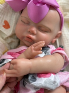 Poupée bébé réaliste <span class=keywords><strong>en</strong></span> <span class=keywords><strong>silicone</strong></span> souple de 18 pouces, fille, bouche ouverte, peinte à la main, poupée <span class=keywords><strong>reborn</strong></span> réaliste, ressemble à un <span class=keywords><strong>vrai</strong></span> bébé dormant - Product Image 4