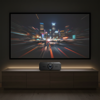Projecteur laser extérieur P70 7000 lumens 4K 3D avec Android 32 3G RAM, mise au point motorisée et haut-parleurs 3D