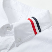 Chemise Oxford blanche à manches courtes pour homme, livraison rapide, avec bande rayée sur le bras et poche poitrine, idéale pour une soirée élégante, prête à expédier (RTS)