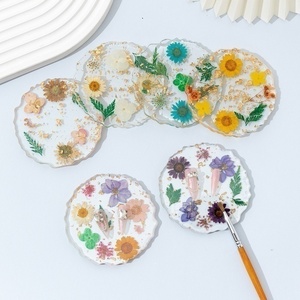 Posavasos Redondos Impermeables de Resina Epoxi con Impresión UV de <span class=keywords><strong>Iris</strong></span> y Margaritas Artificiales, Transparentes, Aislantes del Calor y Anti-Quemaduras - Product Image 3