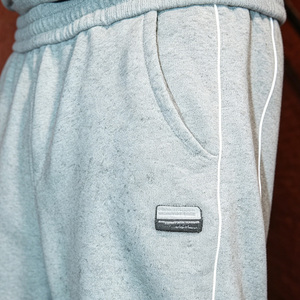 Ensemble survêtement <span class=keywords><strong>homme</strong></span> hiver de haute qualité : pantalon de jogging ample et sweat à capuche surdimensionné personnalisé en molleton épais - Product Image 4