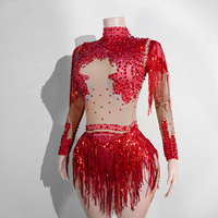 Body rouge à strass, maille nude, franges métalliques, col roulé, manches longues, costume de danse latine, drag, gogo, scène