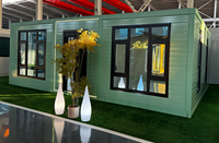 Maison conteneur modulaire extensible à hauteur surélevée personnalisée, hauteur intérieure de 2,4 m, toit plat, maison portable