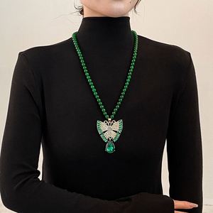 Collar de Cadena con Cuentas de Jade Verde Estilo Chino para Mujer, Collar Ruyi de Cuentas de Cristal Natural Curativas Hechas a Mano para Invierno - Product Image 3