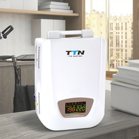 Monofásico para colgar en la pared 5KVA 100-250V AC Pantalla LED Reguladores de voltaje automáticos Estabilizadores 220V 4000W 5000W