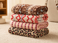 Couverture en flanelle chaude et douce pour animaux de compagnie (chats et chiens) - Vente en gros fabricant
