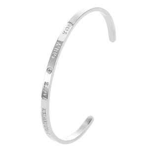 Pulsera de letras de circón en forma de C de acero inoxidable de lujo transfronterizo 4mm brazalete de moda Colorfast stock al por mayor - Product Image 4