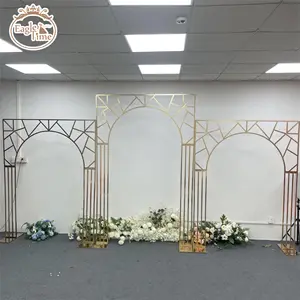 Nuevo estilo Multi-Bar Iron Art Wedding Arch Accesorios de escenario chapados en oro Marco de fondo de pantalla decorativa