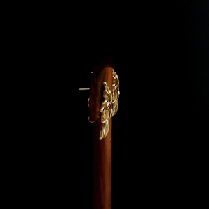 Boucles d'oreilles vintage Qingdao, émail bleu, blanc et rouge, étoile à cinq branches, clous d'oreilles - Product Image 2