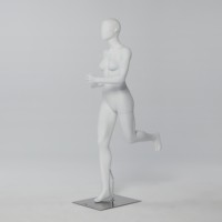 Tienda de moda Escaparate Deportes femeninos Cuerpo completo Correr Cara de huevo Maniquí blanco mate