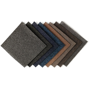 Dalles <span class=keywords><strong>de</strong></span> moquette commerciales <span class=keywords><strong>de</strong></span> luxe en jacquard antidérapantes, écologiques, imperméables, puzzle, modernes, <span class=keywords><strong>bitume</strong></span>, 50x50cm, <span class=keywords><strong>prix</strong></span> d'usine - Product Image 2