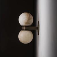 Applique murale moderne à double globe en albâtre, cuivre et marbre, lampe murale sphérique noire, éclairage mural intérieur de luxe pour villa et chambre à coucher