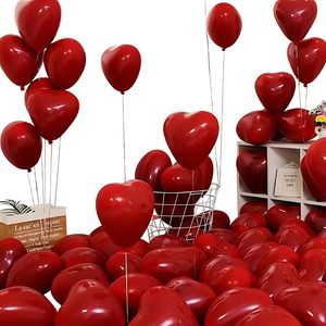 Petali di Rosa Artificiali Rossi 2000 Pezzi 200g Decorazioni per San Valentino, Matrimoni e Compleanni - Product Image 4