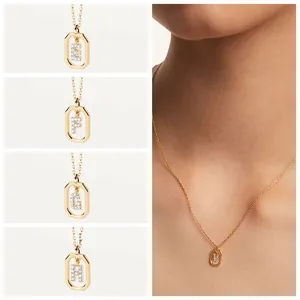HL Venta caliente <span class=keywords><strong>de</strong></span> moda <span class=keywords><strong>inglés</strong></span> 26 letras <span class=keywords><strong>oro</strong></span> Micro incrustaciones circón colgante collar <span class=keywords><strong>para</strong></span> mujeres - Product Image 3