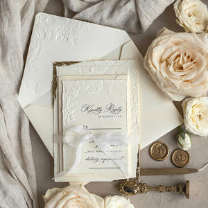 Cartes d'invitation de mariage personnalisées de luxe gaufrées – Design élégant pour la mariée – Papeterie haut de gamme pour célébrations de niche - Product Image 3