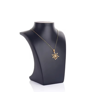 Expositor de Joyería Blanco y Negro de Alta Gama Personalizado para Tiendas de Joyería, Expositor de Collares, Bustos - Product Image 5