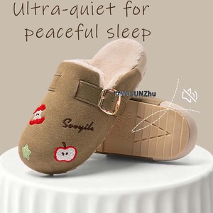 Chaussons personnalisés pour femmes, style <span class=keywords><strong>sabots</strong></span> à plateforme, en daim, broderie pomme, semelle épaisse, pour automne-hiver, vente en gros - Product Image 1