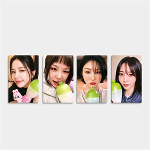 4 piezas/set de photocards brillantes HD de <span class=keywords><strong>MAMAMOO</strong></span>, tarjetas LOMO tipo lightstick, postales de doble cara, regalo para fans de Solar Moon, Byul, Whee-in, Hwa Sa - Product Image 4
