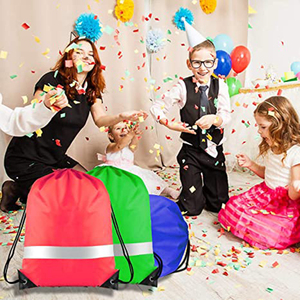 <span class=keywords><strong>Sac</strong></span> en nylon avec cordon <span class=keywords><strong>de</strong></span> dessin personnalisé <span class=keywords><strong>Sac</strong></span> à <span class=keywords><strong>dos</strong></span> à cordon réfléchissant en polyester à emporter portable multicolore en tissu à emporter - Product Image 6